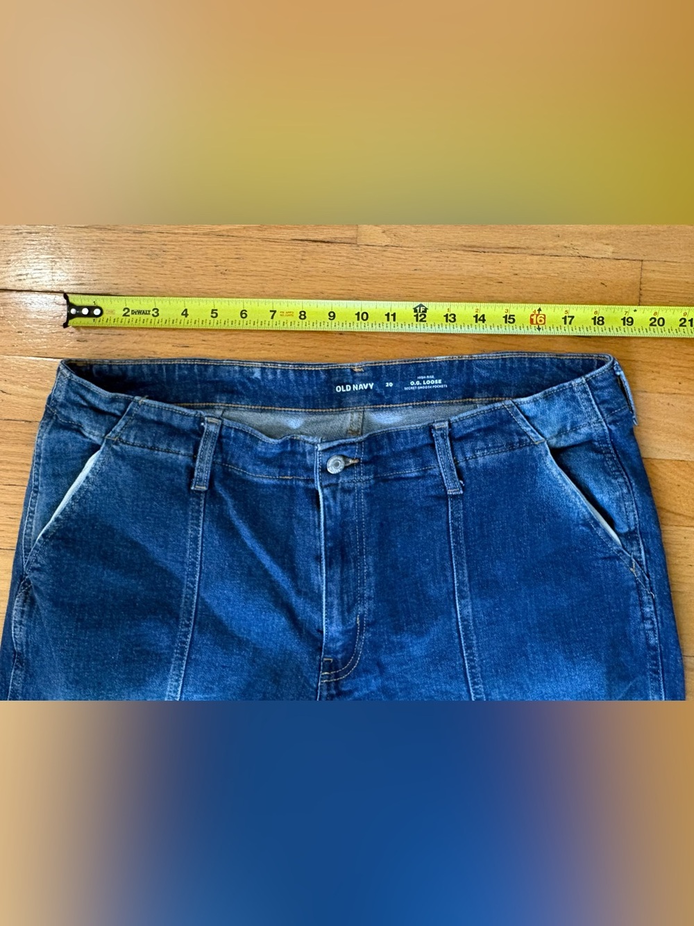 Old Navy High-Rise O.G. Loose Seamed Jeans - Size 20 - Picture 4 of 8